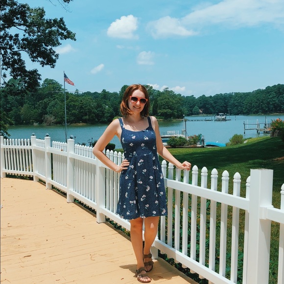 Meet your posher, Jess! - Picture 5 of 8